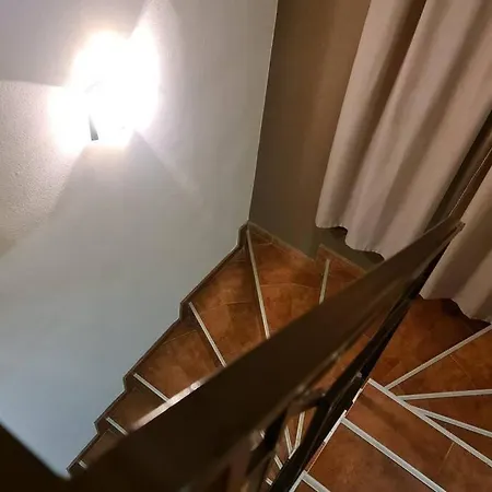 двете къщи в планината * Beli Osŭm