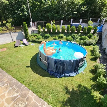 Feriehus двете къщи в планината *