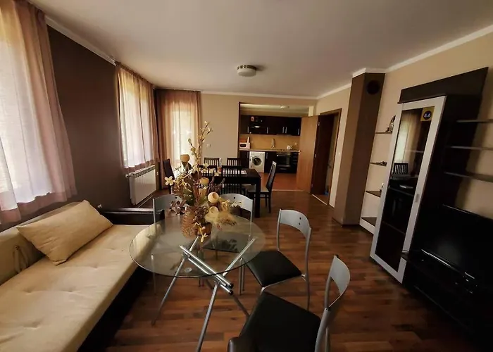 Ваканционна къща двете къщи в планината Бели Осъм