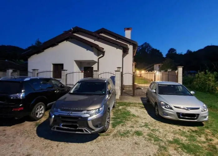 двете къщи в планината * Beli Osŭm