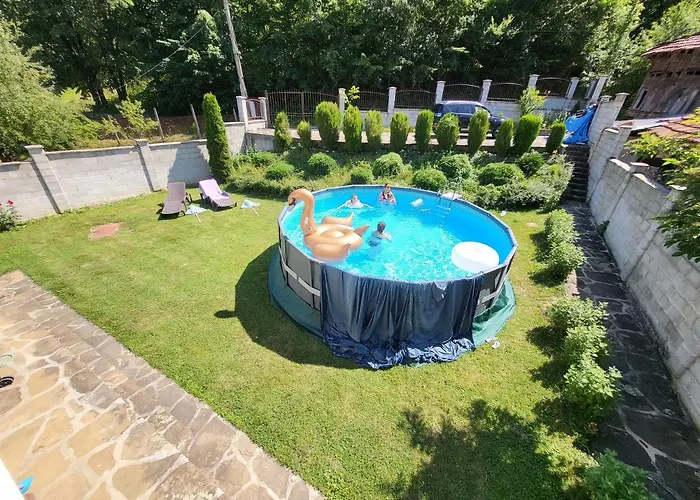 Ваканционна къща двете къщи в планината *